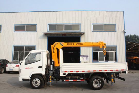 點(diǎn)擊查看詳細(xì)信息<br>標(biāo)題：3噸國(guó)四隨車吊 閱讀次數(shù)：3576