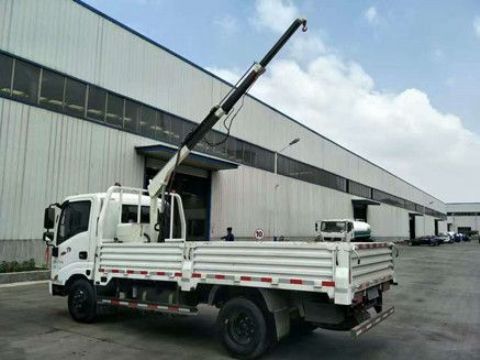 點擊查看詳細信息<br>標題：車載小吊機 閱讀次數：2216