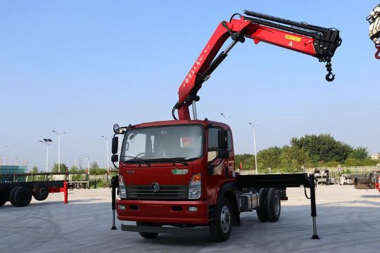點(diǎn)擊查看詳細(xì)信息<br>標(biāo)題：6.3噸折臂吊 閱讀次數(shù)：2909